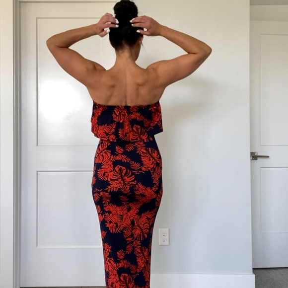 Strapless Palm Leaf Dress - Picture 5 of 10